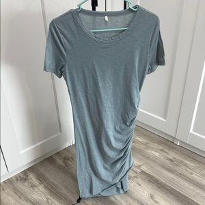 Green Ruched Short Sleeve Midi Dress